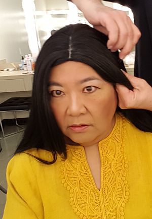 Put_on_wig_2_opt